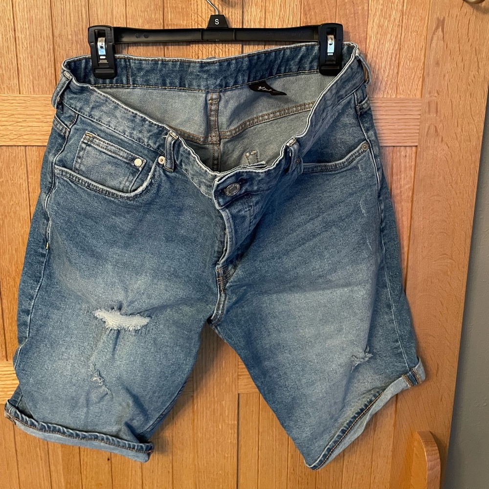 & Denim - Picture 2 of 2